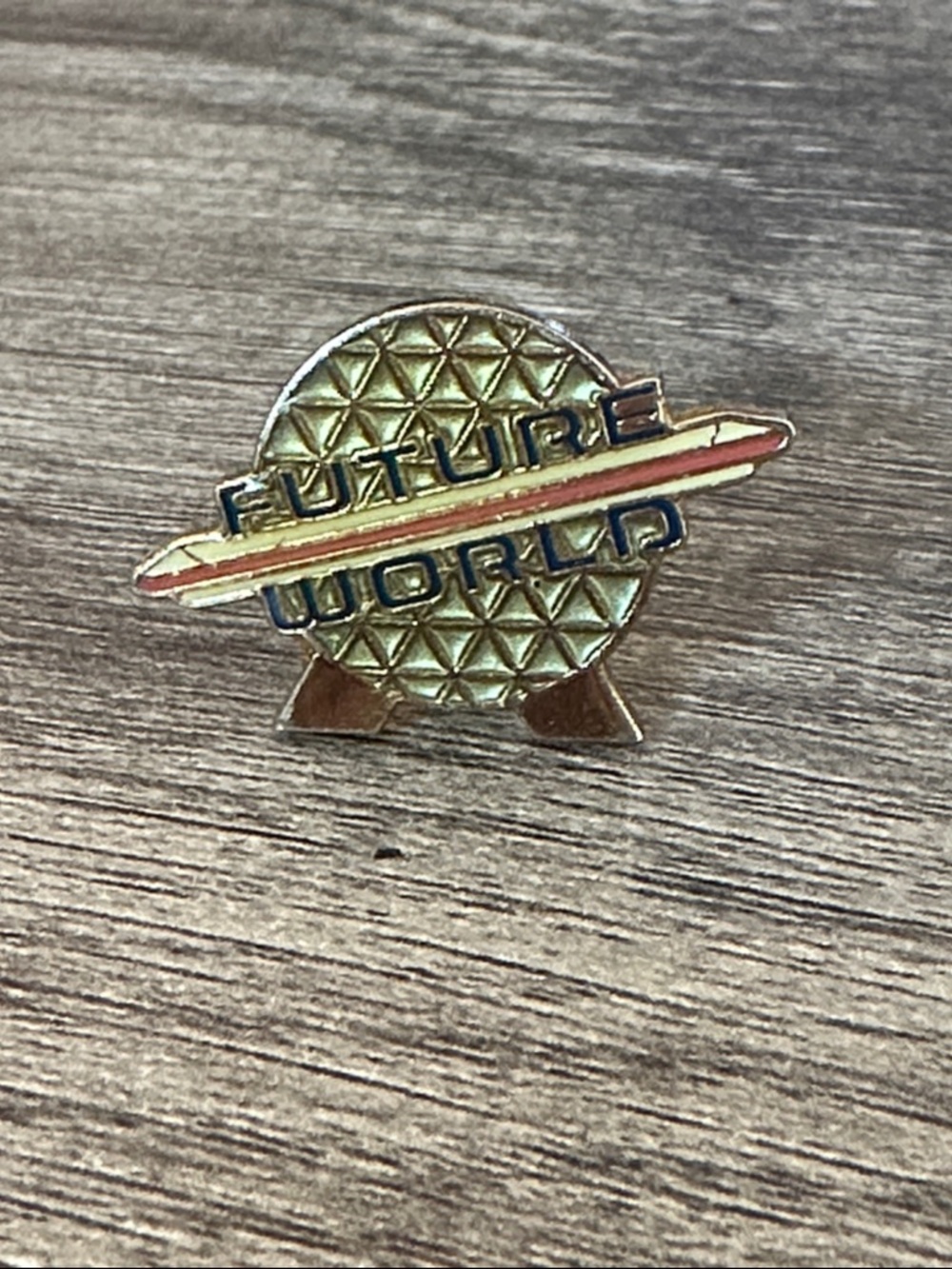 ✨ Disney EPCOT Future World Pin – Vintage Disney Parks Collectible ✨